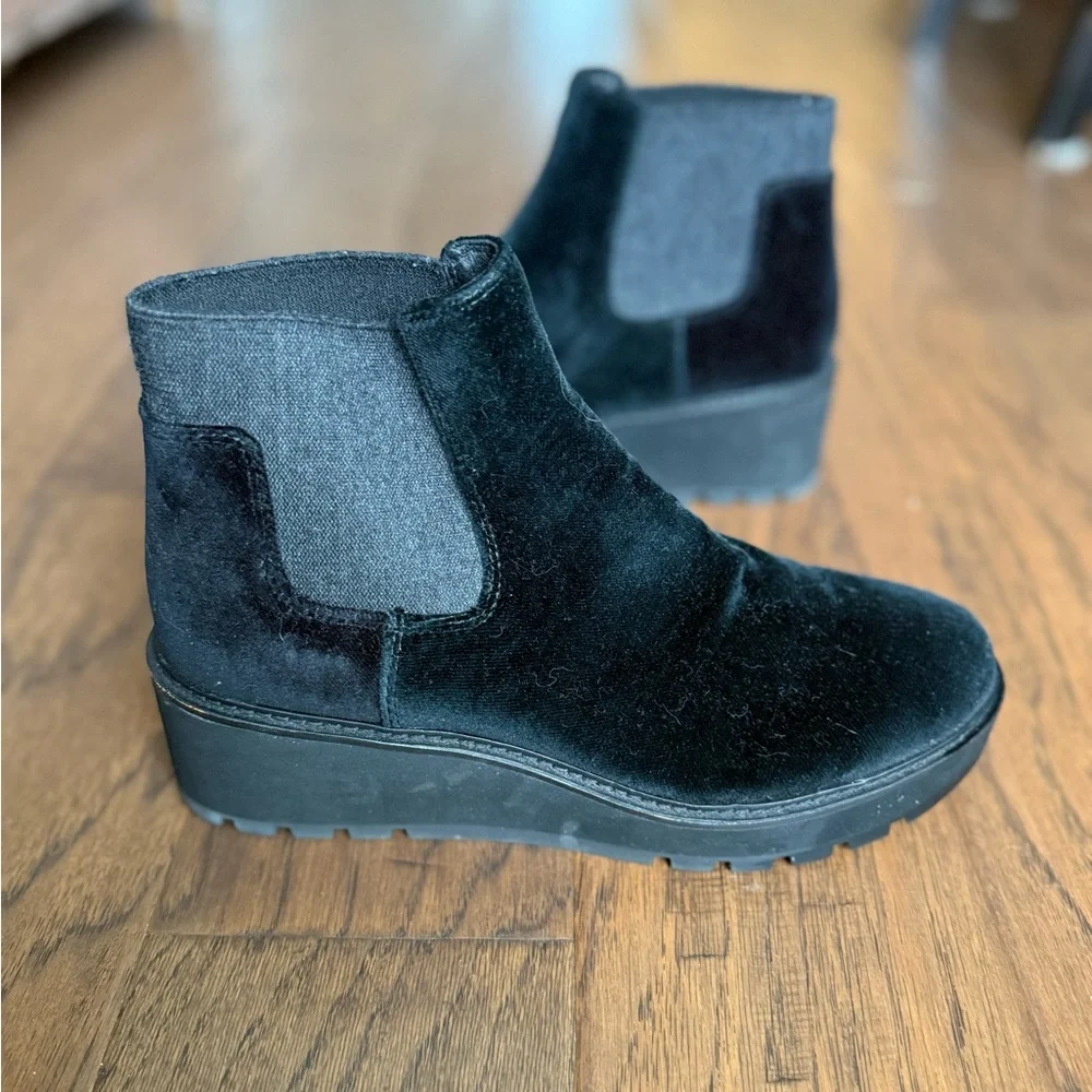 Chelsea Wedge Washed Leather Bootie
